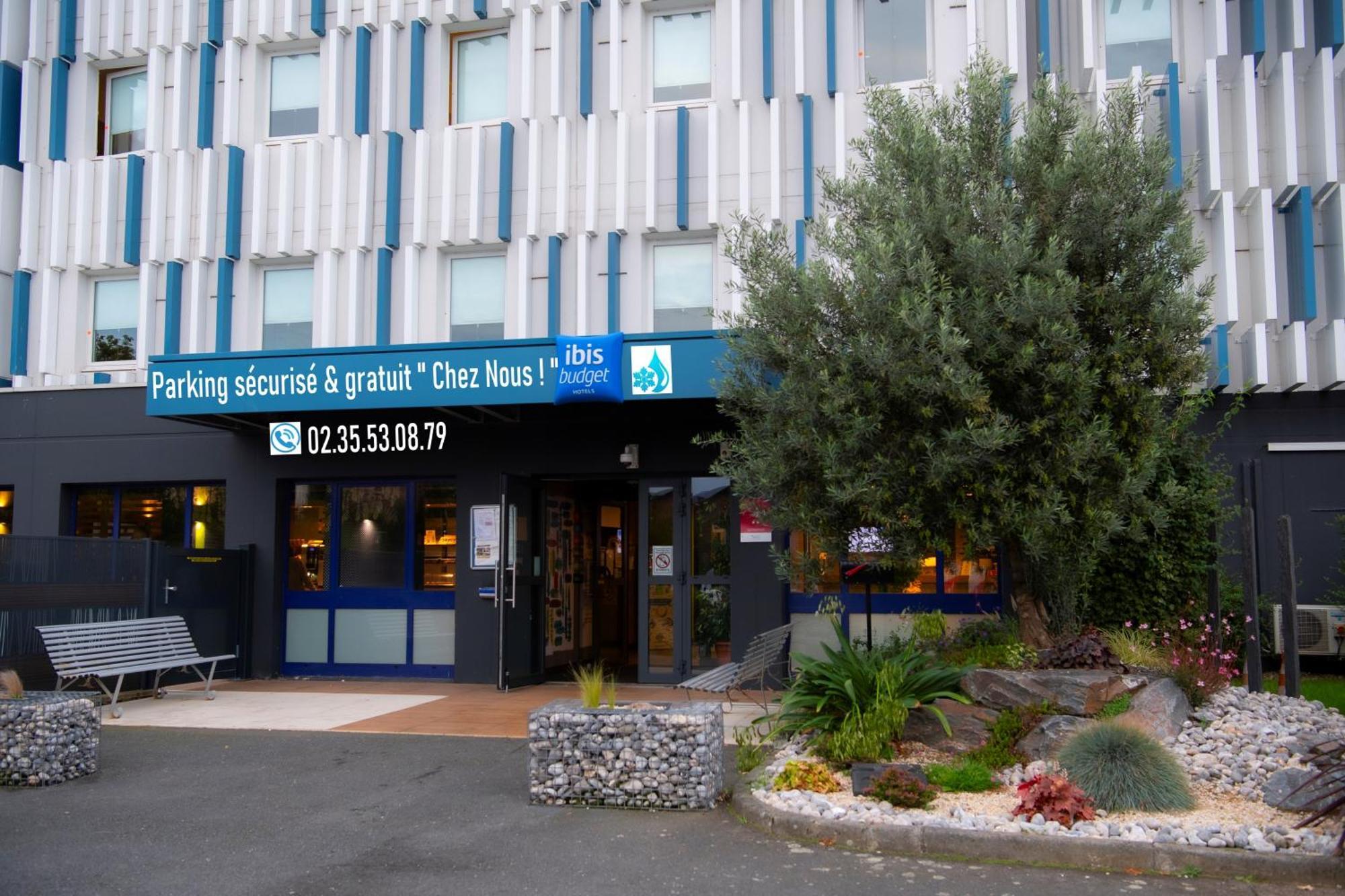 Ibis Budget Le Havre Les Docks Bagian luar foto