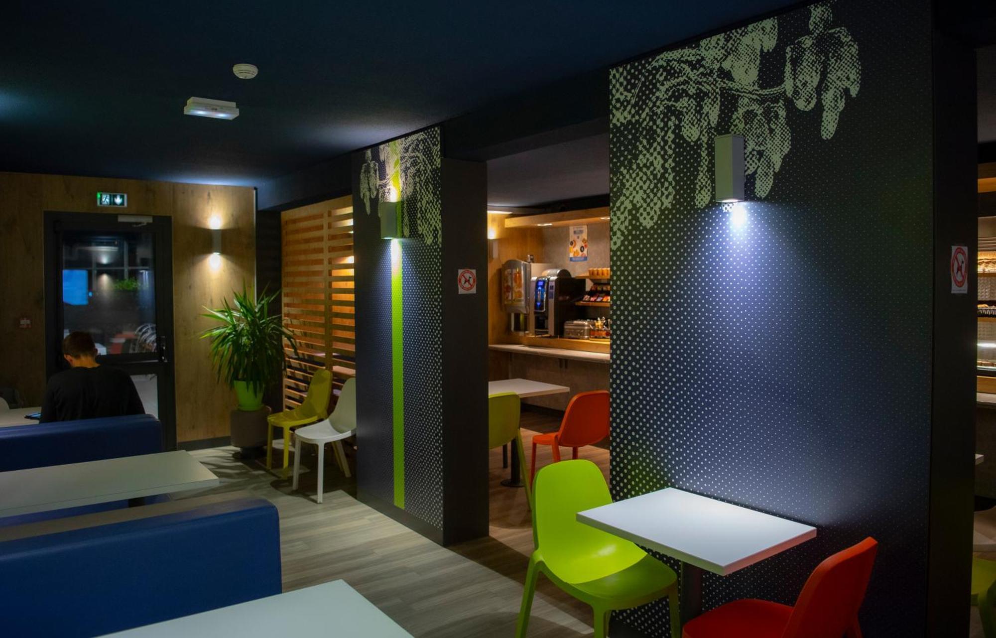 Ibis Budget Le Havre Les Docks Bagian luar foto