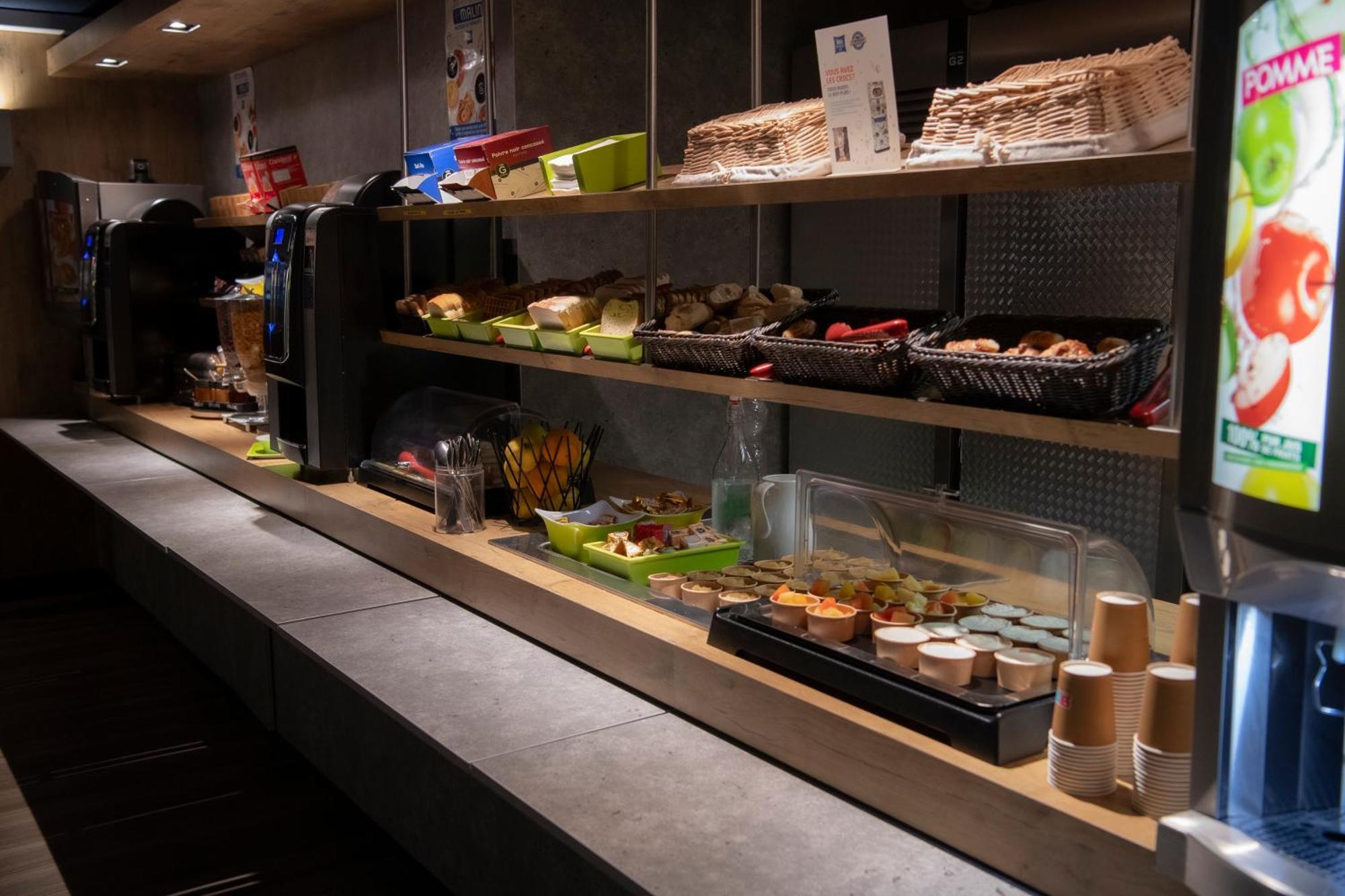 Ibis Budget Le Havre Les Docks Bagian luar foto