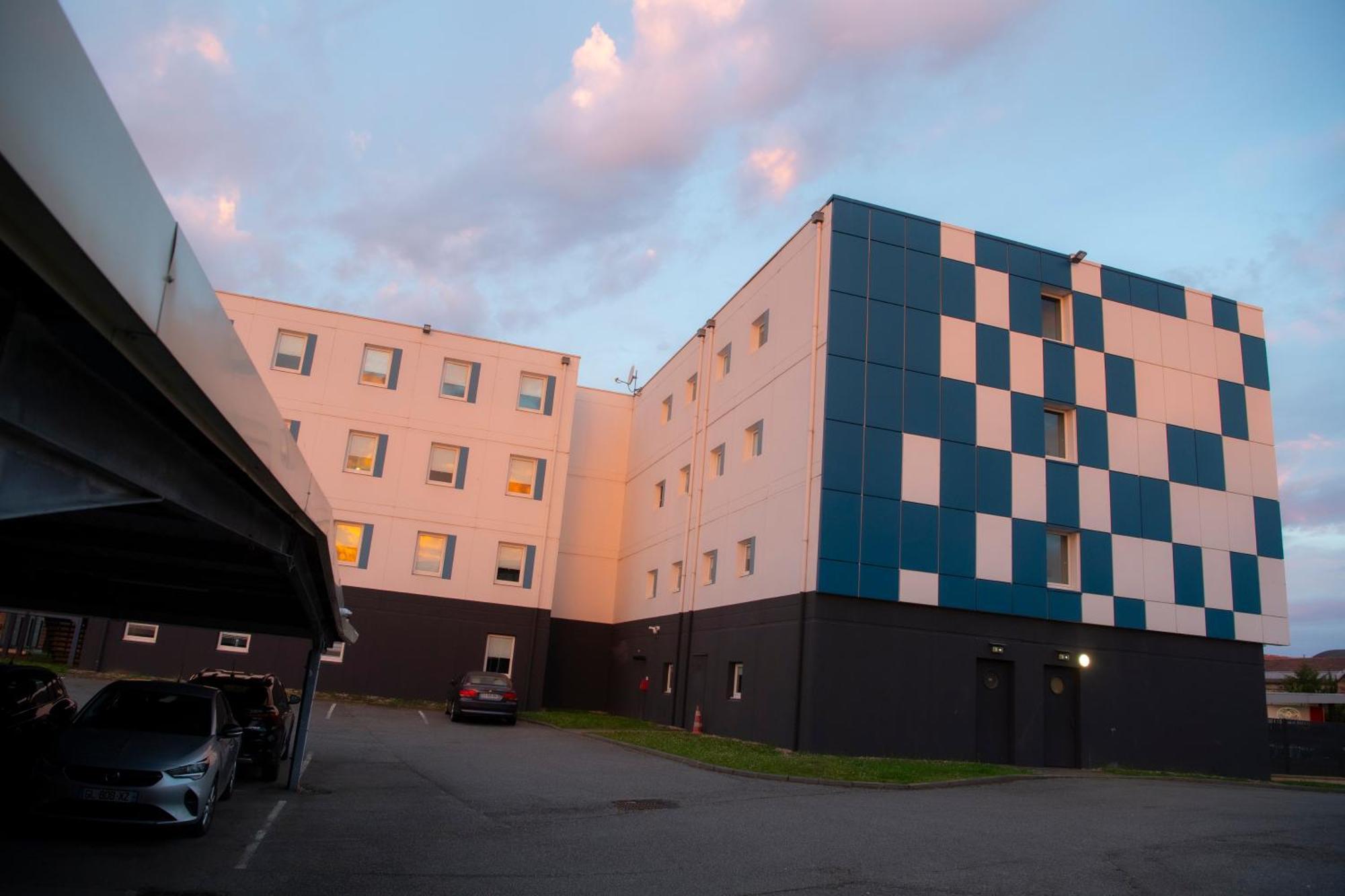 Ibis Budget Le Havre Les Docks Bagian luar foto